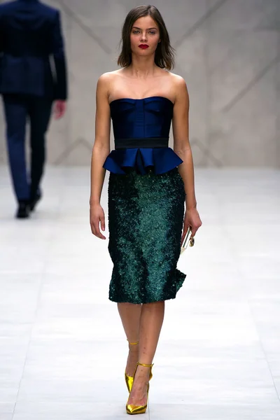 Look 43